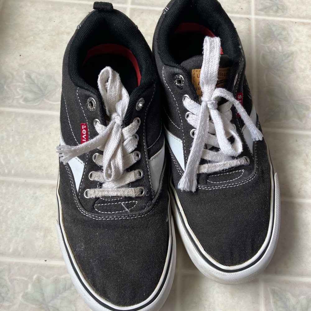Levi's Lance Black canvas white slash Leather tongue labels size 8 lace up